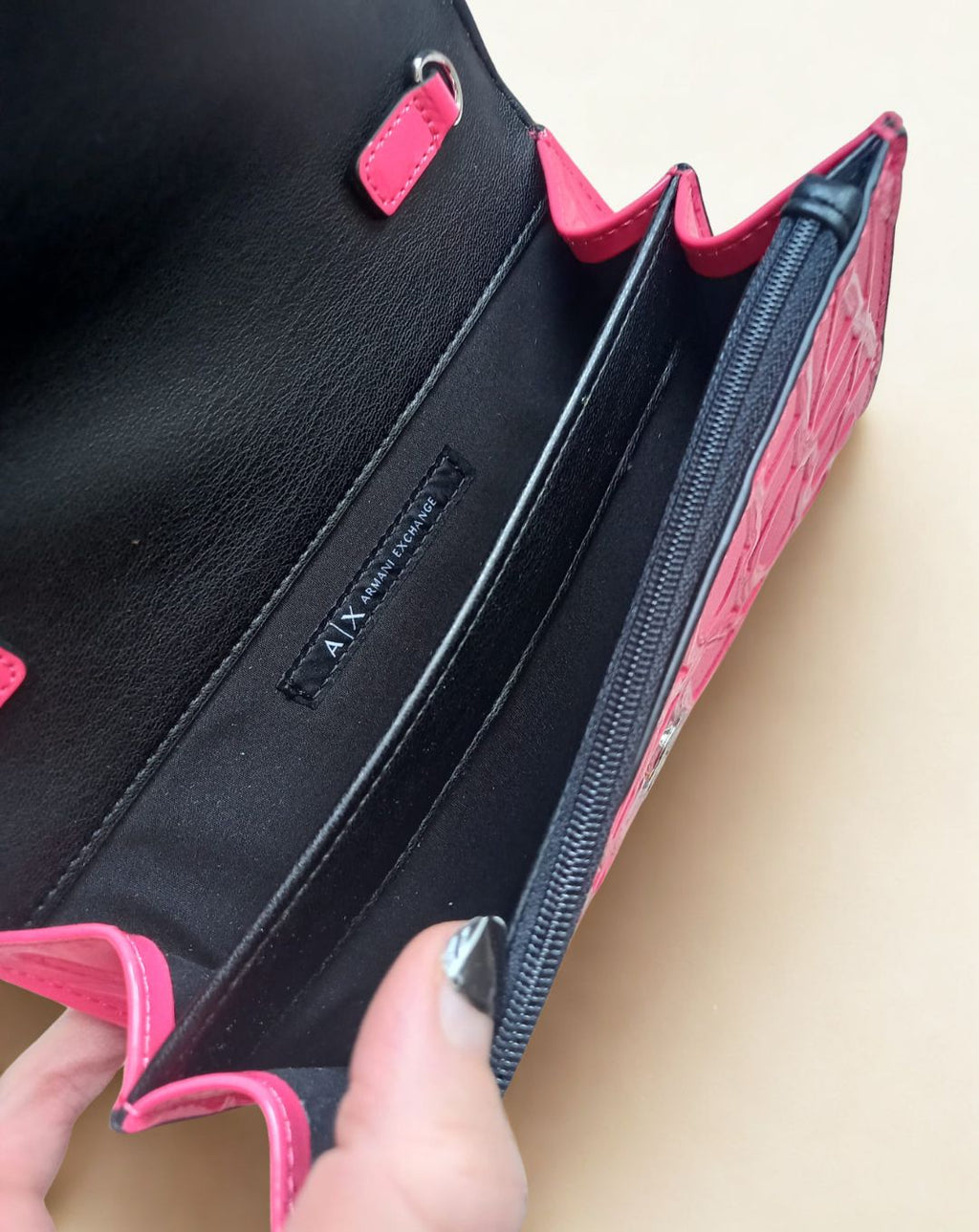 Pochette Donna Armani Exchange – Ecopelle Corallo, Misura Piccola con Tracolla