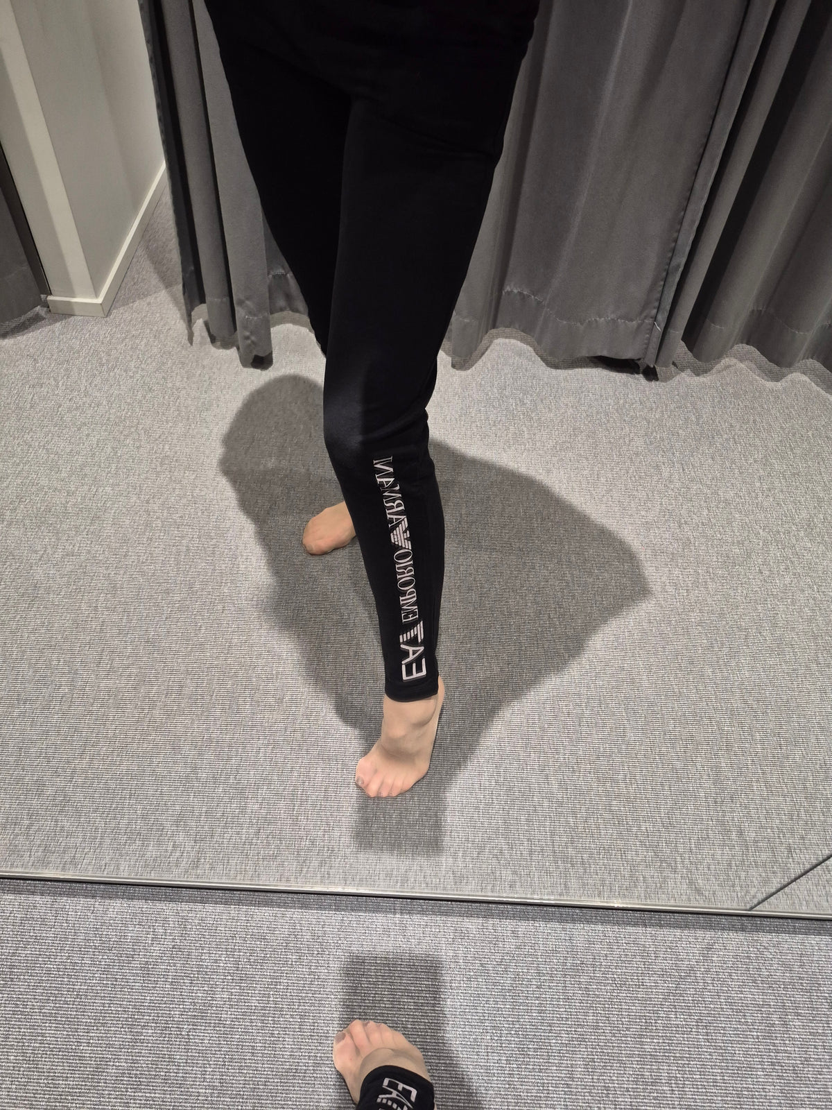 Tuta Emporio Armani EA7 da donna